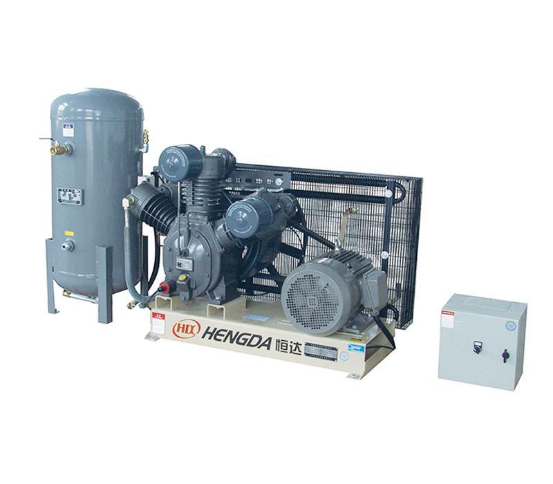 L-BS514 6-cavity Automatic Blow Moulding Machine